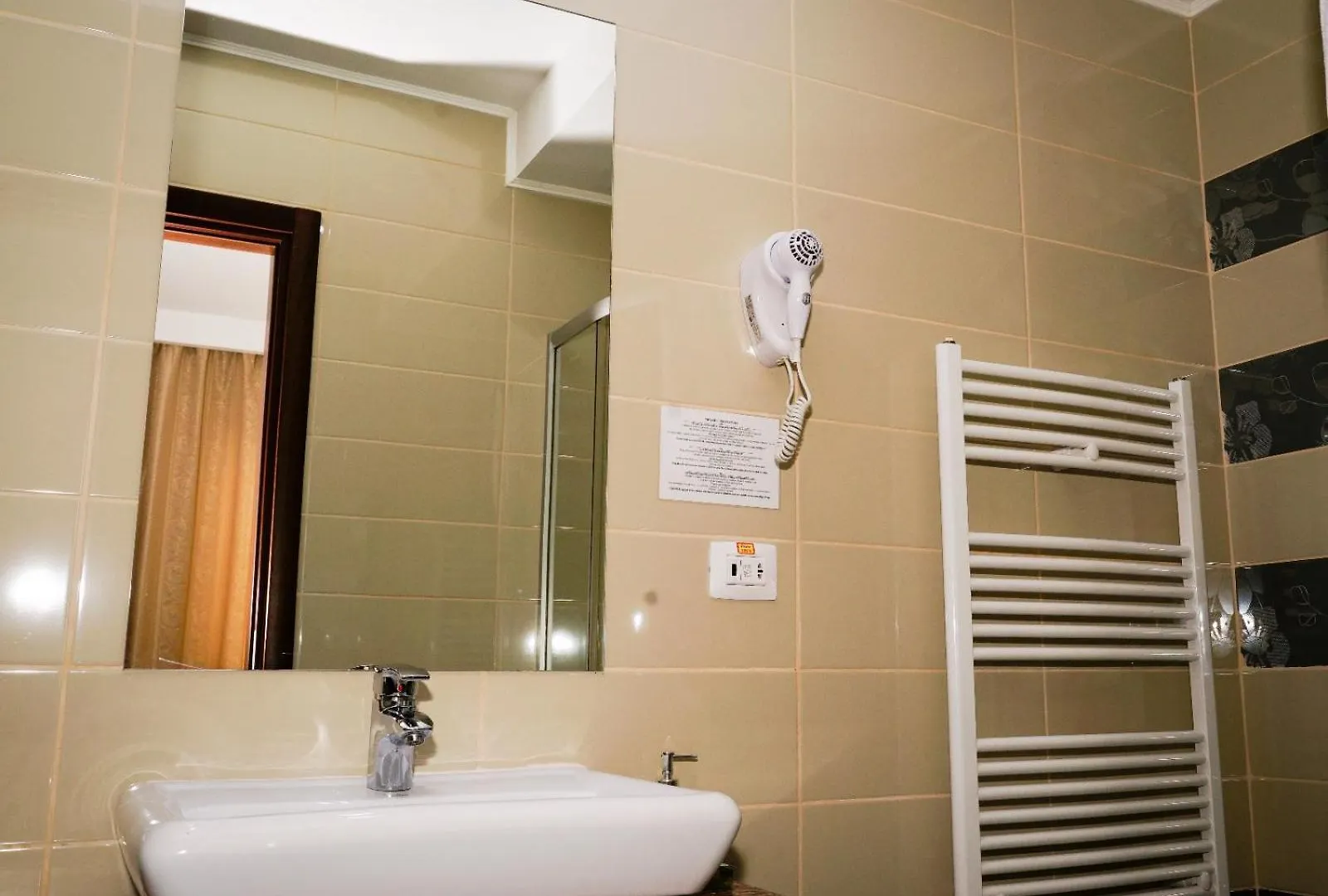 Hotel Criss Bucharest